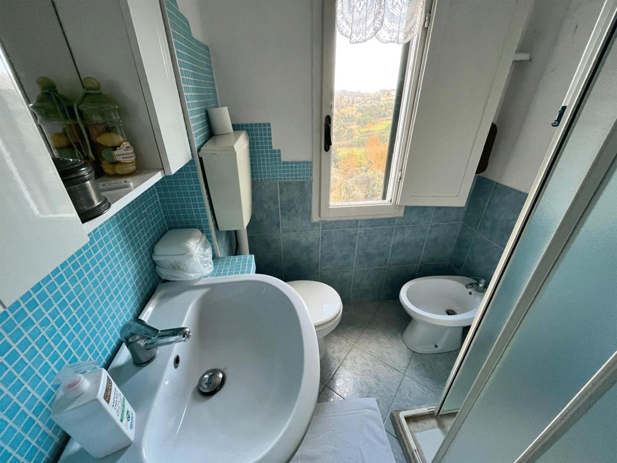 Casa Vacanze L'Acquerello Лари Экстерьер фото