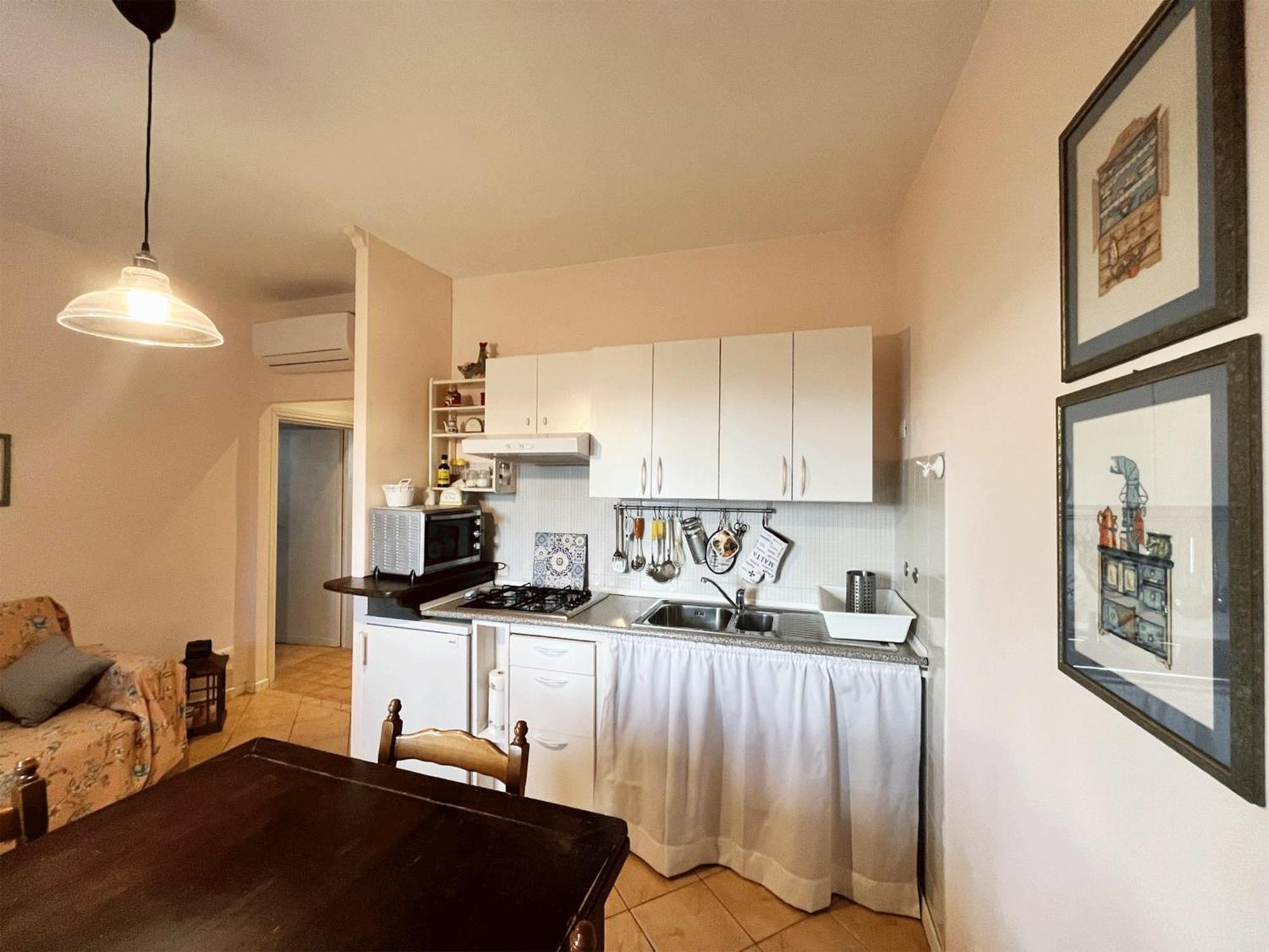 Casa Vacanze L'Acquerello Лари Экстерьер фото